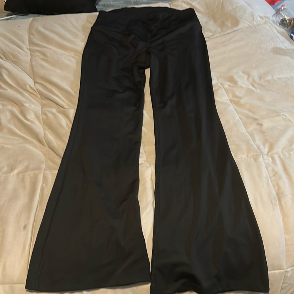 Black flare leggings
